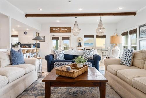 Watercolor Sky Beach House home in Crystal Beach, USA