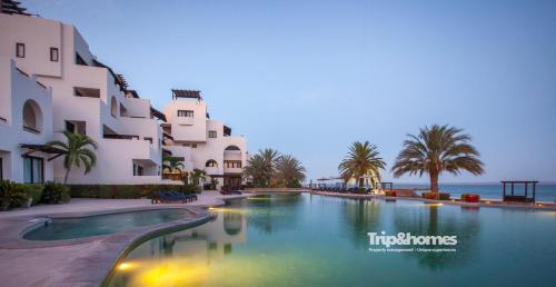 Playa de La Paz 1 Br Luxury Condo & access to Beach Club in La Paz, Mexico