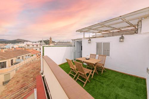 City Center Penthouse & Parking