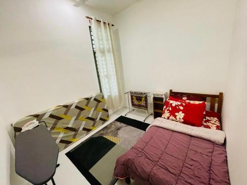 Casa de 1400 m2 amb 3 habitació i 2 bany privat a Merlimau (RB HOMESTAY) in Merlimau