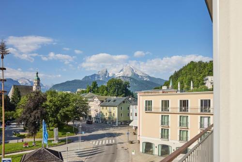 Hotel EDELWEISS Berchtesgaden Superior Room Type - Junior Suite with Mountain View Hotel EDELWEISS Berchtesgaden Superior Room Type - Junior Suite with Mountain View