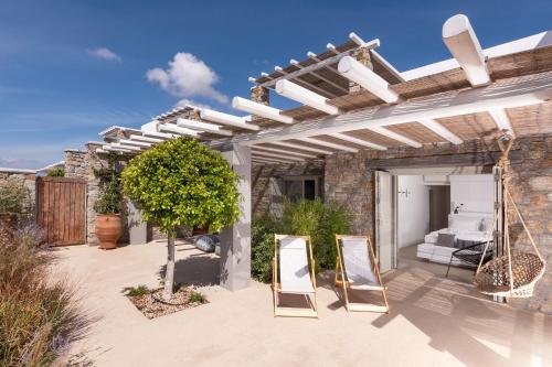 Mykonos Rocks Villas & Suites – Mykonos, UT
