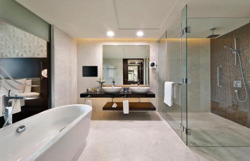 Marriott Hotel Al Forsan, Abu Dhabi photo 2