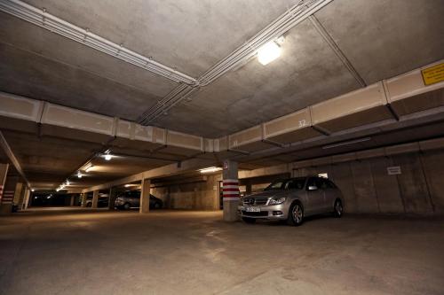H24 Hoteltow - image 5