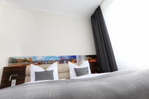 H24 Hoteltow - image 11