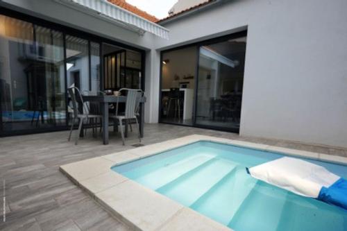 Villa Maurice avec piscine centre La Rochelle - Location, gîte - La Rochelle