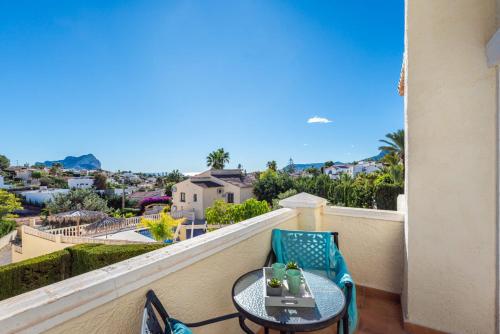 Three-Bedroom Villa image 8