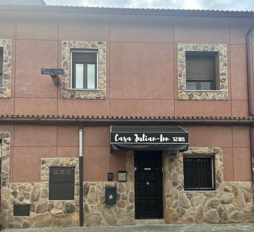 casa julian-inn, Мадрид