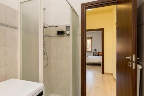 Italia Room vicino Stazione Termini, Рим (фото 10)