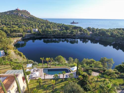 Villa ALFONSA – khách sạn tại Le Dramont
