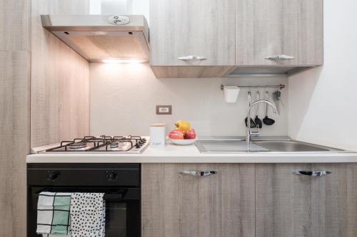 Studio Apartment image 5