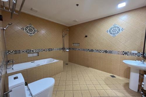 room detail thumbnail 2