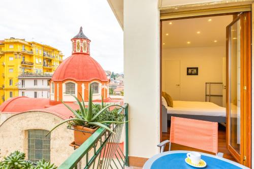 Colonna Classic Style Apartment by Wonderful Italy