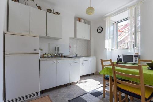 Apartment Sogaro 1