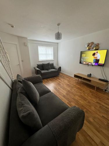 Home Sleeps5-Netflix-Parkg-Near City center Etihad, Manchester