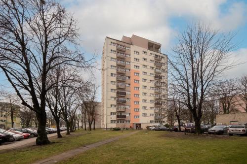 Blue Studio z balkonem by Noclegi Renters