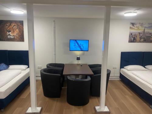 Hanseat Apartments Room Type - Quadruple Room with Private Bathroom