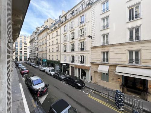 64-LUXURY FLAT CHAMPS ELYSEES (1D) - image 14