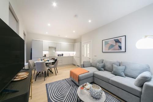 Urban Chic - Acre, Londyn