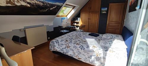 Grande chambre SDB privée avec balcon