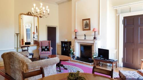 Spacious 2-Bedroom Georgian Edinburgh City Apartment, Edinburgh (fotografie 6)