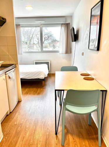 Résidence Hôtelière Le Prado (Residence Hoteliere Le Prado) in Libourne