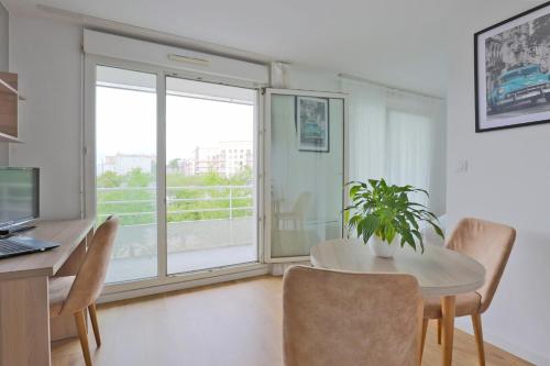 KOSY Appart'Hotels - La Maison Des Chercheurs in Vandoeuvre-les-Nancy