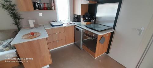 Mobil'Home neuf Camping Montourey a Frejus near Les Coloniaux