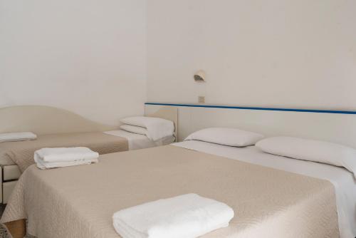 Hotel Leon D'oro Room Type - Standard Family Room