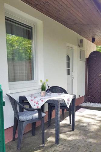 Großer Gartenbungalow Nr 3 mit Terrasse - Strandvogtei Sellin