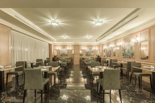 Doria Grand Hotel - image 12