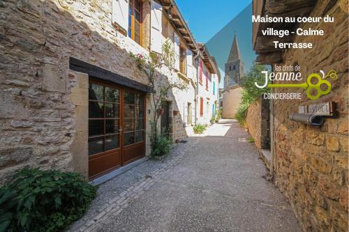 Maison au Coeur du Village - Calme - Terrasse - Location saisonnière - Puycelsi