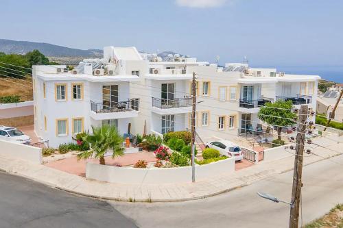 Neo Chorio Village Apartment