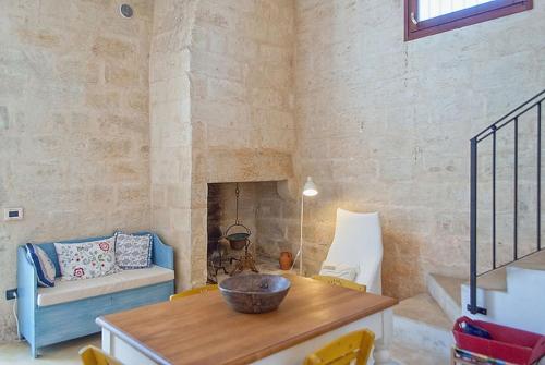 2 bedrooms apartement with shared pool enclosed garden and wifi at Minervino di Lecce 8 km away from the beach