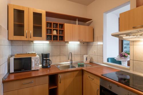 Holdvirag Hotel in Sarvar