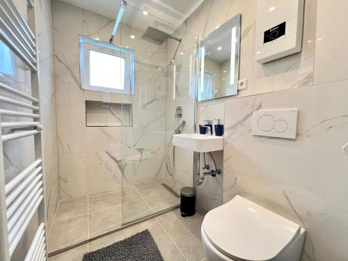 ฝักบัว, Apartment Wesseling zwischen Köln/Bonn (Apartment Wesseling zwischen Koln/Bonn) in เวสเซลิง