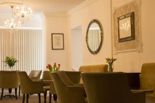 The Royal Alexandra Hotel - main image
