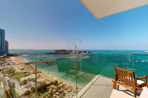 Vacationer Holiday Homes I Cosy 2 Bed I Breathtaking Sea & Ain Dubai Views l JBR Beach, Дубай (фото 4)