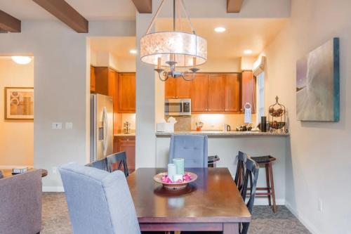 Legacy Villas 2Br - PERFECT Spot with Hotel Luxuries in 拉欽塔
