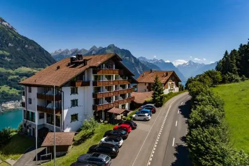 Ferienwohnungen Hotel Bellevue in Seelisberg, Schweiz