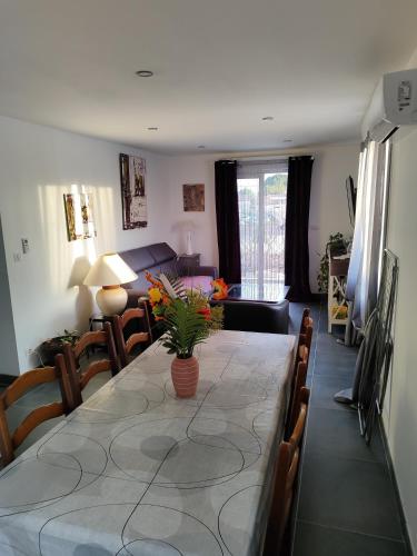 Villa collections appartement trois chambres a partager ou pas - Accommodation - Vergèze