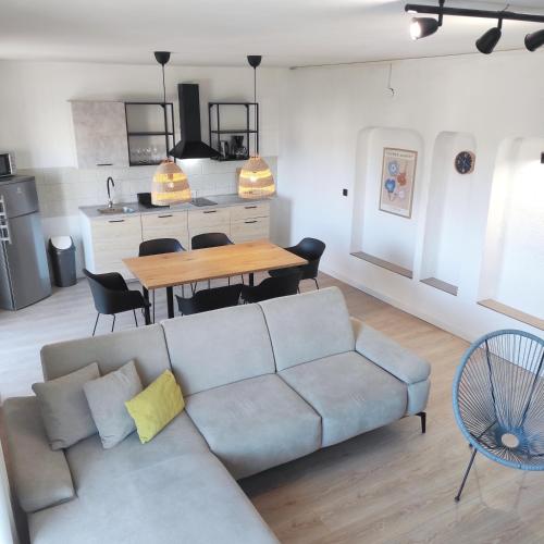 Apartments and Rooms Bozena