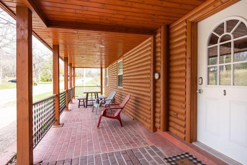 2 Units on Fife Lake with Hot Tub-Sleeps 14 2 Units on Fife Lake with Hot Tub-Sleeps 14