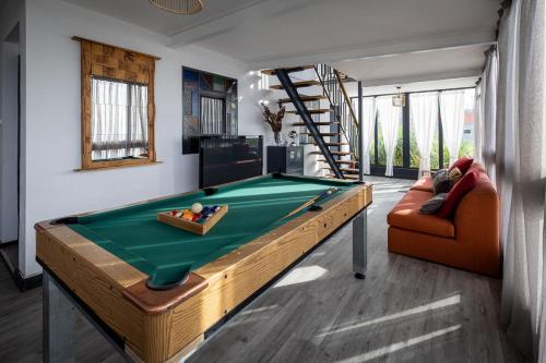 Panoramic House 3