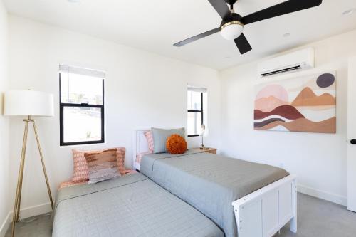 Modern Joshua Tree Village Home in Joshua Tree, USA