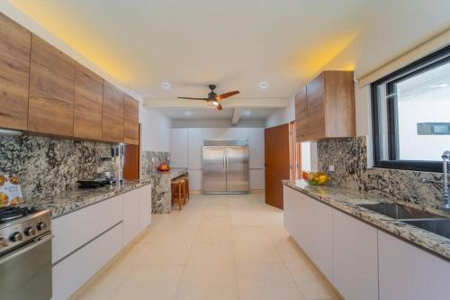 LAHOS Villa Progreso Exclusividad & Playa by PUSHE in Progreso, Mexico