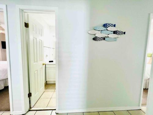 Sol Searching - Family Friendly Bungalow - image 3