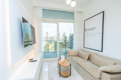 The Dreamer 1BR Burj Khalifa View Business Bay - image 2