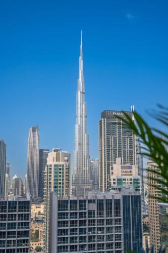 The Dreamer 1BR Burj Khalifa View Business Bay - main image