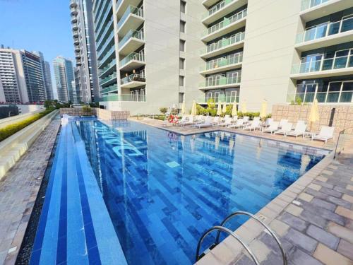 Stunning Burj Khalifa View 1BR - image 13